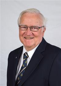 Profile image for Councillor Richard Coates