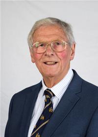 Profile image for Councillor Harry Humphrey