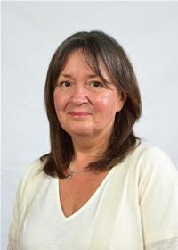 Profile image for Councillor Deborah Heneghan