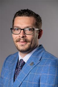 Profile image for Councillor Graham Middleton