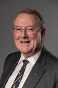 Profile image for Councillor Colin Sampson
