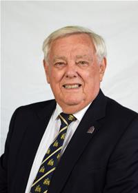 Profile image for Councillor Richard Blunt