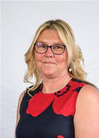 Profile image for Councillor Samantha Sandell